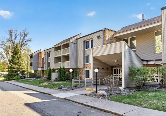 Photo 3 of Condo for sale at 4045 Hodgson Rd #211, Saint Paul, MN 55126 | MLS# 7067828 | Listing updated on 2026-08-04