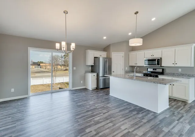 4th image of 669 47Th Ave Ne, Saint Cloud, MN 56304 | MLS# 7067840