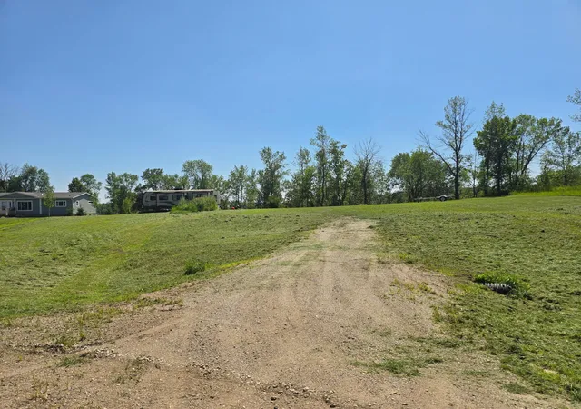 3rd image of 18589 Jarrett Dr, Audubon, MN 56511 | MLS# 7067882