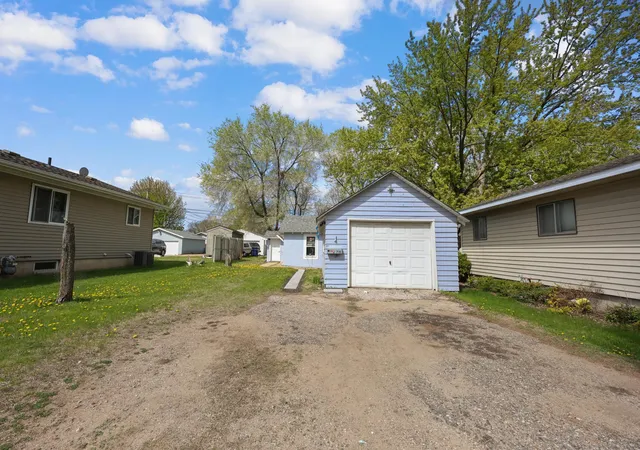 Photo 3 of Sale Pending at 715 25th Avenue N, Saint Cloud, MN 56303 | MLS# 7067887 | Listing updated on 2026-09-04