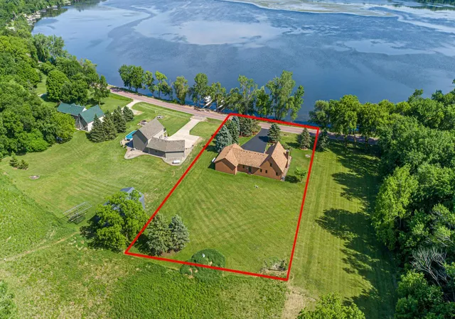 Homes for sale in Waterville, MN | 13304 Sakatah Lake Rd, Waterville, MN 56096 | MLS# 7067895