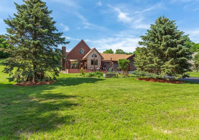 Photo 3 of Single family home for sale at 13304 Sakatah Lake Rd, Waterville, MN 56096 | MLS# 7067895 | Listing updated on 2026-08-30