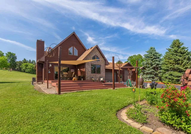 Photo 4 of Single family home for sale at 13304 Sakatah Lake Rd, Waterville, MN 56096 | MLS# 7067895 | Listing updated on 2026-08-30