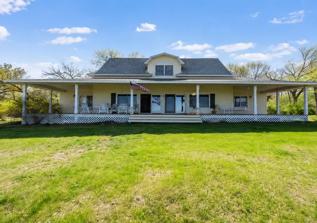 1st image of 1007 Van Dyke Rd Nw, Alexandria, MN 56308 | MLS# 7067903