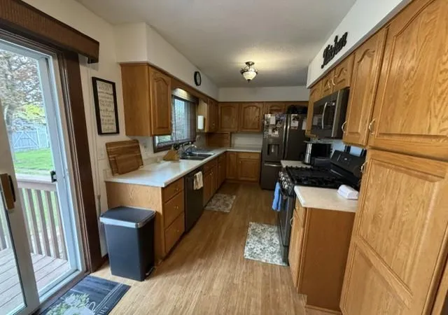 4th image of 608 S Donnelly Ave, Litchfield, MN 55355 | MLS# 7067918
