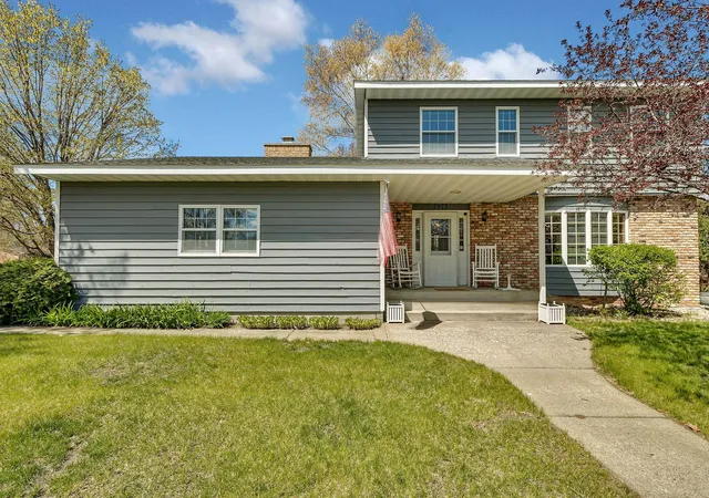 2nd image of 2973 Aurora Ln, Saint Cloud, MN 56303 | MLS# 7067962
