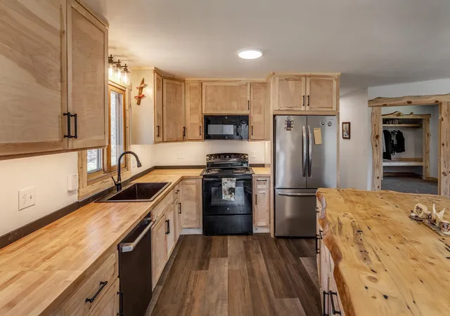Homes for sale in Walker, MN | 4300 72Nd St Nw, Walker, MN 56484 | MLS# 7067965
