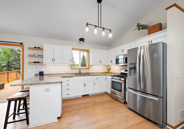 1st image of 11144 14th St Ne, Hanover, MN 55341 | MLS# 7068013