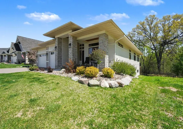 Photo 3 of Single family home for sale at 11784 Azure Ln, Inver Grove Heights, MN 55077 | MLS# 7068036 | Listing updated on 2026-09-21