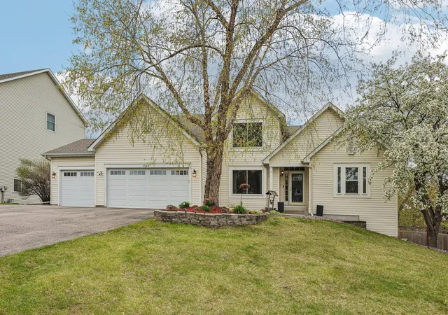 4th image of 4909 Rusten Rd, Saint Paul, MN 55122 | MLS# 7068037