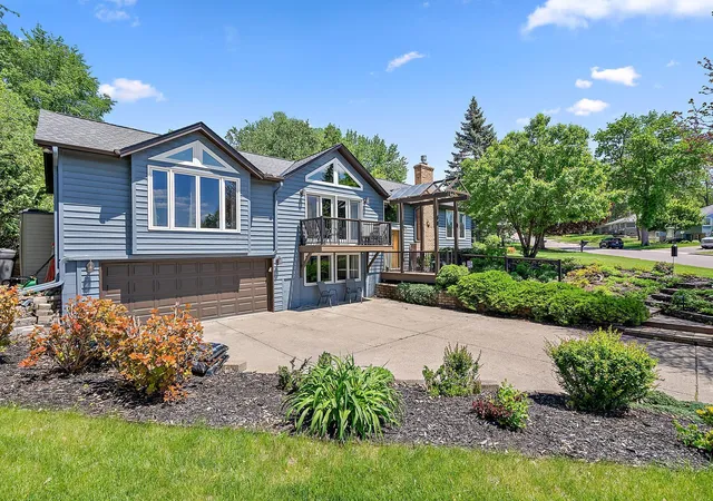 Photo 3 of Sale Pending at 10920 32nd Avenue N, Minneapolis, MN 55441 | MLS# 7068077 | Listing updated on 2026-07-03
