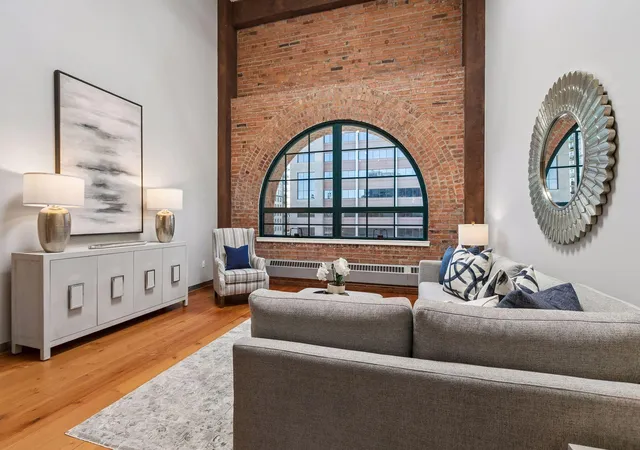 Photo 1 of Condo for sale at 250 Park Ave #705, Minneapolis, MN 55415 | MLS# 7068110 | Listing updated on 2026-08-13