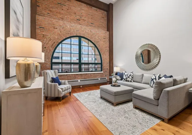 Photo 2 of Condo for sale at 250 Park Ave #705, Minneapolis, MN 55415 | MLS# 7068110 | Listing updated on 2026-08-13