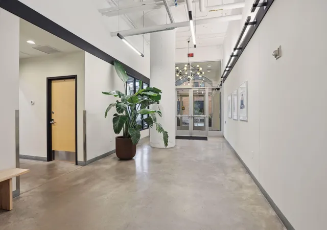 3rd image of 250 Park Ave, Minneapolis, MN 55415
