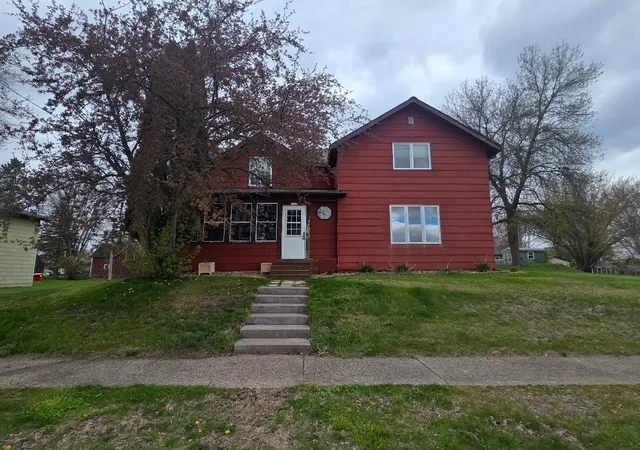 4th image of 1120 Foster St, Cumberland, WI 54829 | MLS# 7068177