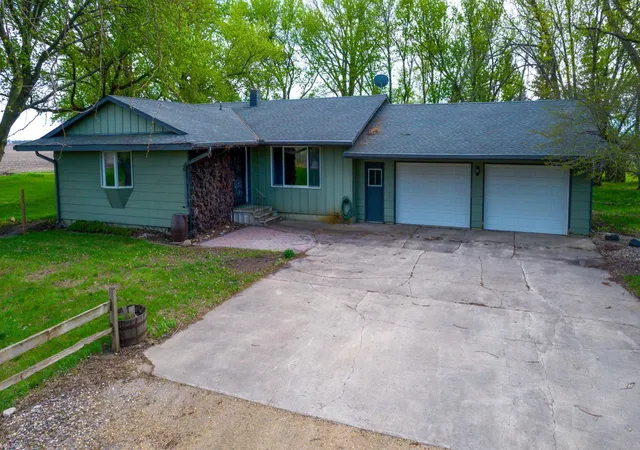 1st image of 11197 608th Ave, Minnesota Lake, MN 56068 | MLS# 7068210