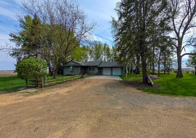 2nd image of 11197 608th Ave, Minnesota Lake, MN 56068 | MLS# 7068210