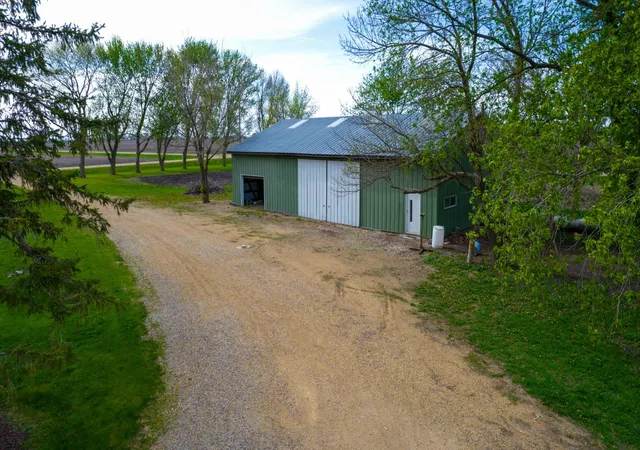 Photo 4 of Single family home for sale at 11197 608th Avenue, Minnesota Lake, MN 56068 | MLS# 7068210 | Listing updated on 2026-09-04