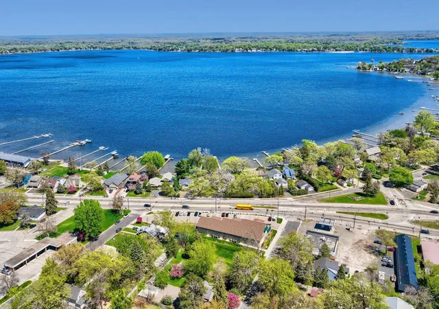 5th image of 319 Lake St S, Forest Lake, MN 55025 | MLS# 7068308