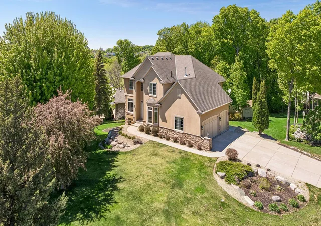 2nd image of 15208 Fairway Heights Rd Nw, Prior Lake, MN 55372 | MLS# 7068325