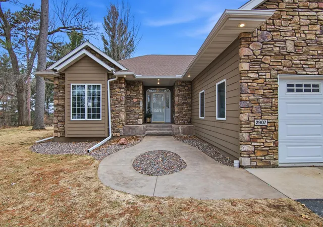 Homes for sale in Menomonie, WI | 2907 Plum Tree Cir N, Menomonie, WI 54751 | MLS# 7068328