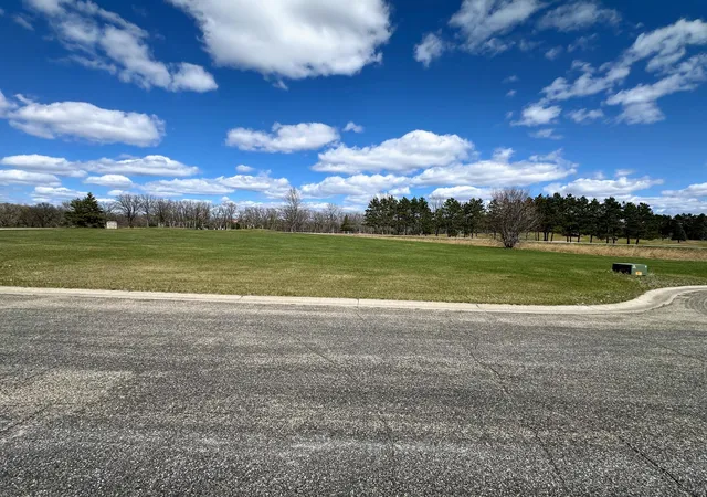 1st image of 996 Links Wy N, Perham, MN 56573 | MLS# 7068338