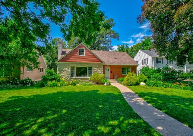 1st image of 329 Stonebridge Blvd, Saint Paul, MN 55105 | MLS# 7068443