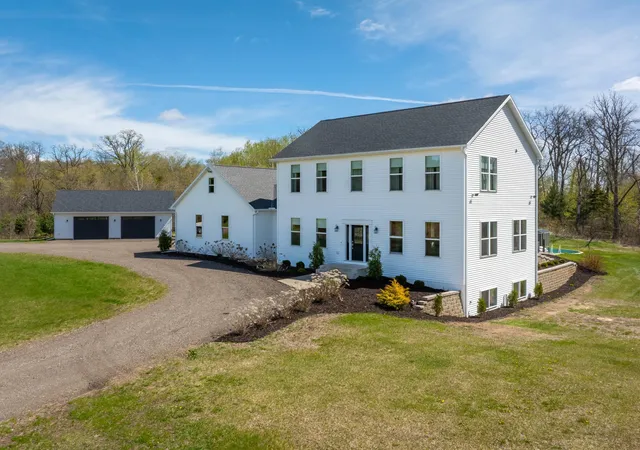 1st image of 12103 275th Ave Ne, Zimmerman, MN 55398 | MLS# 7068489