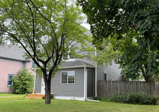 2nd image of 816 N Summit St, Spooner, WI 54801 | MLS# 7068495