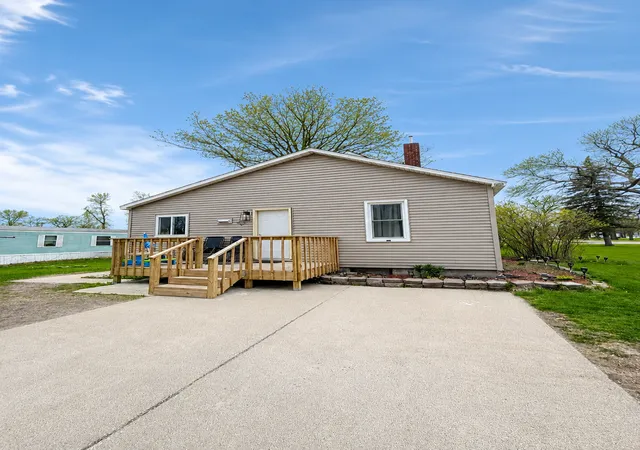 Homes for sale in Sauk Centre, MN | 319 2nd St N, Sauk Centre, MN 56378 | MLS# 7068504