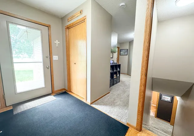 4th image of 26760 Riverside Dr, Fergus Falls, MN 56537 | MLS# 7068597