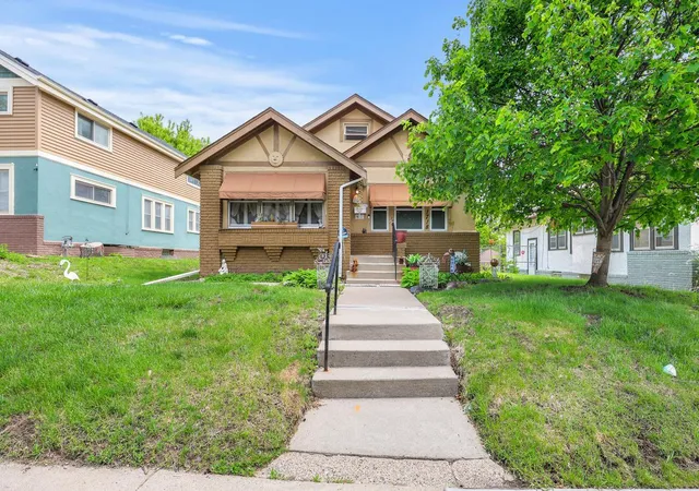 Photo 1 of Single family home for sale at 1718 Vincent Ave N, Minneapolis, MN 55411 | MLS# 7068656 | Listing updated on 2026-08-07