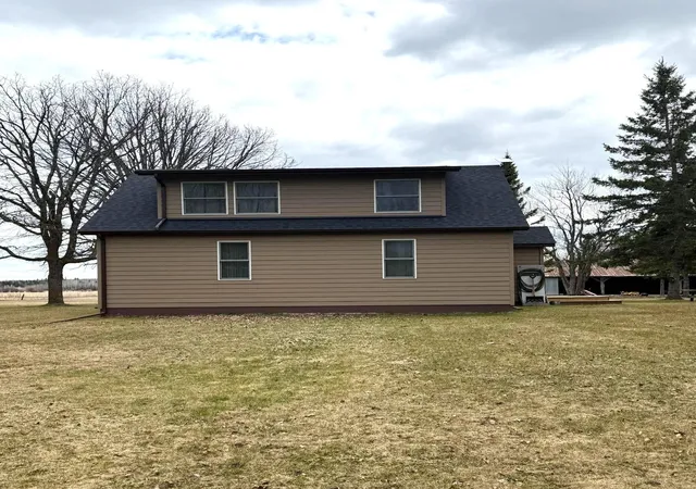 Homes for sale in Baudette, MN | 10507 Hwy 11, Baudette, MN 56623 | MLS# 7068835