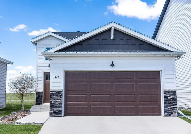 2nd image of 1178 Albert Ct W, West Fargo, ND 58078 | MLS# 7068853