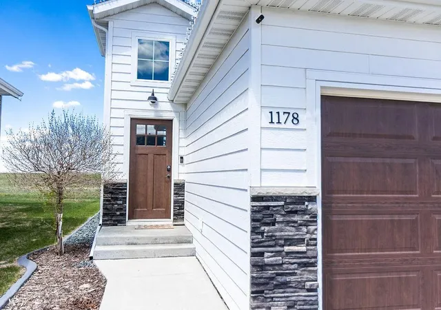 3rd image of 1178 Albert Ct W, West Fargo, ND 58078 | MLS# 7068853
