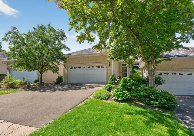 Homes for sale in West Saint Paul, MN | 370 Mendota Rd W, West Saint Paul, MN 55118 | MLS# 7068961