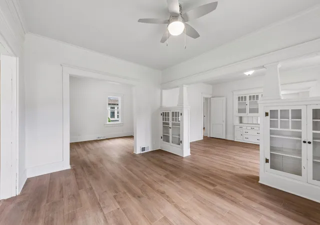 3rd image of 601 N Carver St, Winthrop, MN 55396 | MLS# 7068973