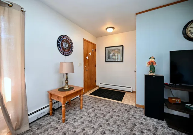 2nd image of 1888 Gilmore Ave, Winona, MN 55987 | MLS# 7068974