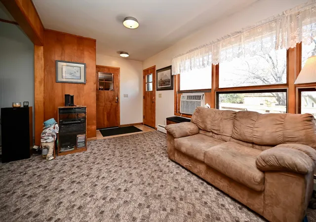 5th image of 1888 Gilmore Ave, Winona, MN 55987 | MLS# 7068974