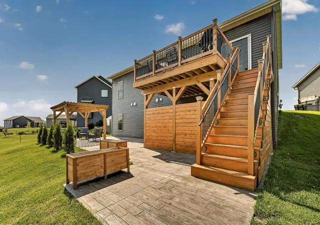 36th image of 695 Marcus Pl Ne, Byron, MN 55920 | MLS# 7069001