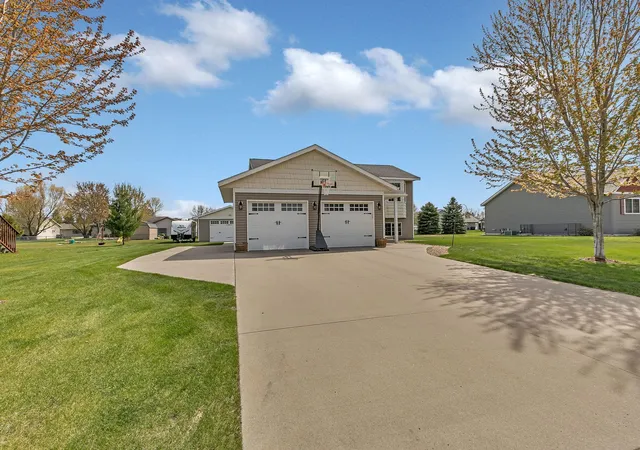 Homes for sale in Richmond, MN | 561 7Th St Nw, Richmond, MN 56368 | MLS# 7069019