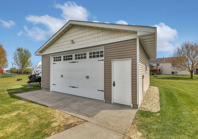 Homes for sale in Richmond, MN | 561 7Th St Nw, Richmond, MN 56368 | MLS# 7069019