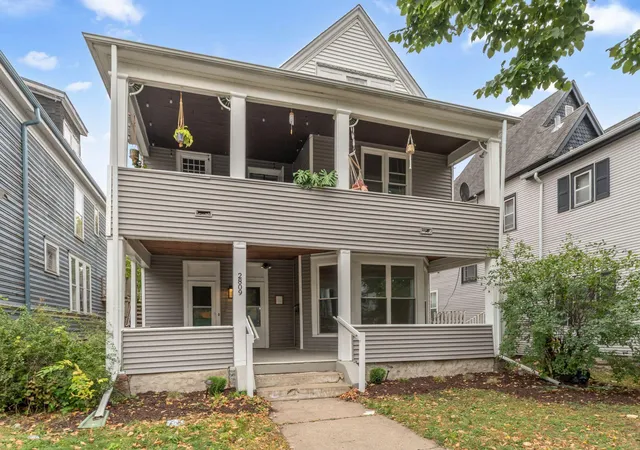 Homes for sale in Minneapolis, MN | 2809 Garfield Ave, Minneapolis, MN 55408 | MLS# 7069096