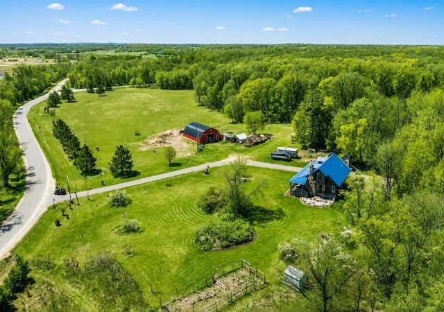 2nd image of 25076 Lagos Rd, Browerville, MN 56438 | MLS# 7069201