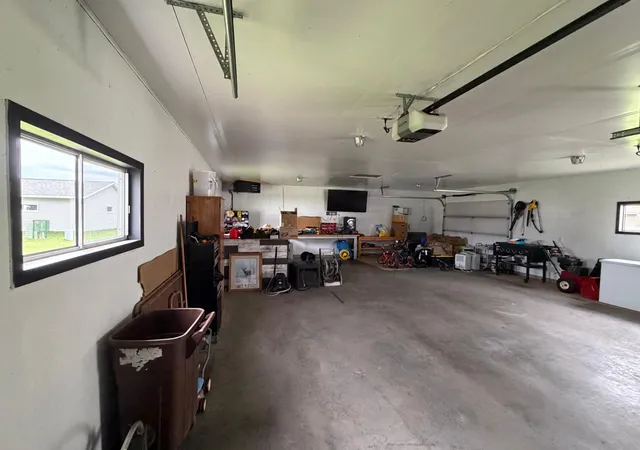 4th image of 515 Oak St N, Sauk Centre, MN 56378 | MLS# 7069225