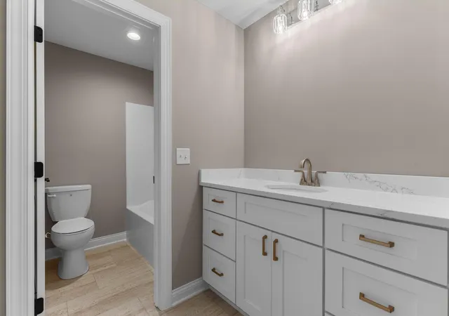 Photo 28 of Single family home for sale at 607 E 9th Street, Zumbrota, MN 55992 | MLS# 7069340 | Listing updated on 2026-10-06