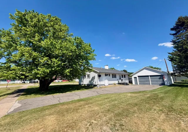 38th image of 32 Dogwood Blvd, Babbitt, MN 55706 | MLS# 7069386