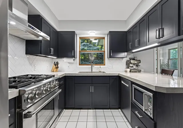 3rd image of 1310 Woods Cir, Buffalo, MN 55313 | MLS# 7069392