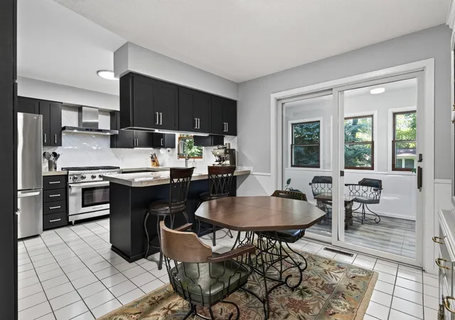 4th image of 1310 Woods Cir, Buffalo, MN 55313 | MLS# 7069392