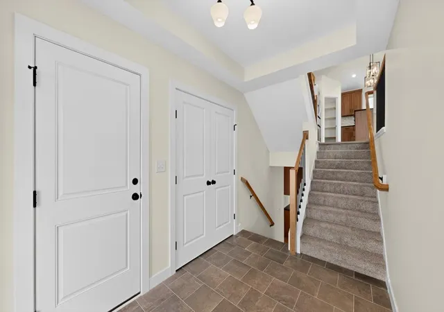 Photo 2 of Single family home for sale at 3463 Stonehedge Dr NE, Rochester, MN 55906 | MLS# 7069468 | Listing updated on 2026-09-22